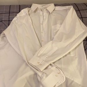 Men’s white dress shirt